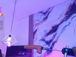 Amateur Free Porn Cam of agatha_monfort1