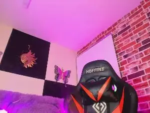 Cam4 Watch Live Sex Cams of Aleja_Hill