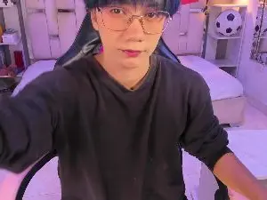 Cam4 Sex Cam of EriolWest