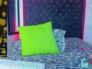 Cam4 Free Live Porn of Michell_Sexy1