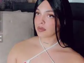 Camsoda Sex Chat of emmasaenz