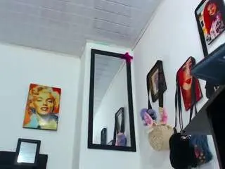Camsoda Nude Webcam of voguebich