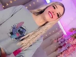 Camsoda Free Live Porn of ninaa-keyli