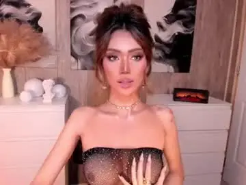 Chaturbate Watch Live Sex Cams of holee_laura