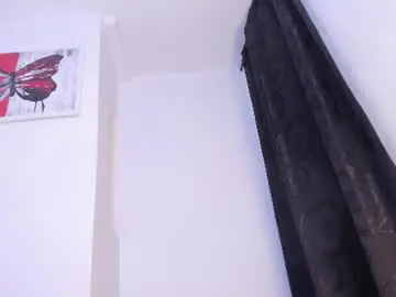 Chaturbate Live Sex Cam of camilaladysmith