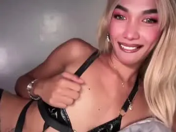 Chaturbate Watch Live Sex Cams of azalea_cum69