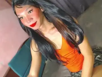 Chaturbate Live Sex Cam of blackbarbie_jamie