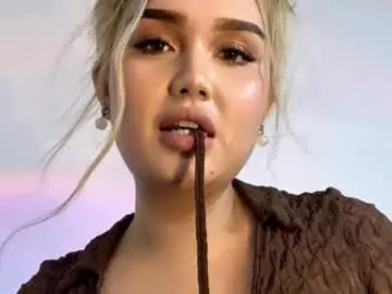 Chaturbate Live Sex of stassy_baby101