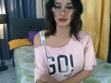 Chaturbate Sex Cam of asian_hotsexy