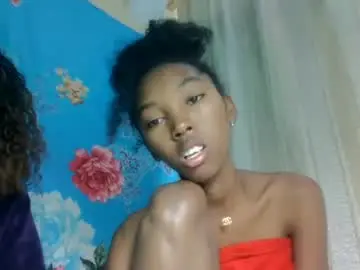 Chaturbate Watch Live Sex Cams of phaosiiia