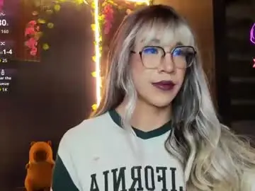 Chaturbate Best Webcam of alonehazel