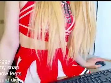 Chaturbate Live Sex Cam of _paprika