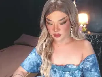 Chaturbate Live Sex of hugecockchristine