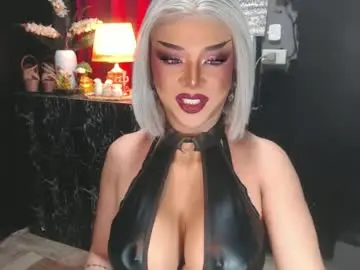 Chaturbate Free Porn Cam of hugecockchristine