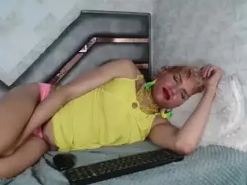 Chaturbate Adult Video Chat of helenashinegoldx
