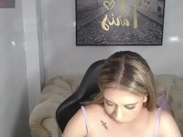 Chaturbate Private Sex Chat of evy_lux_v