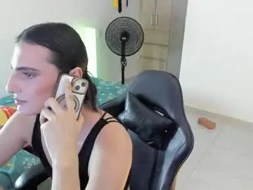 Chaturbate Free Porn Cam of _shantallskinny_