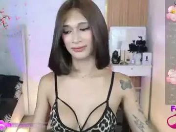 Chaturbate Live Sex Cam of xclassyanisha