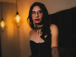 Streamate Nude Webcam of MaddieRay19