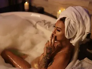 Streamate Live Sex of Nicol2Naya