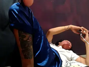 Stripchat Nude Webcam of AwesomeMistress_Bigcock