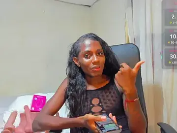 Stripchat Live Sex Cam of Kyliewarrior