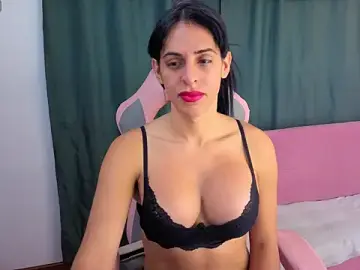 Stripchat Best Webcam of vittorialombardi__