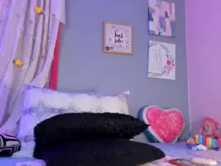 Xlovecam Sex Chat of JuliaSacarf