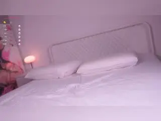 Xlovecam Private Sex Chat of SexyBellaTs